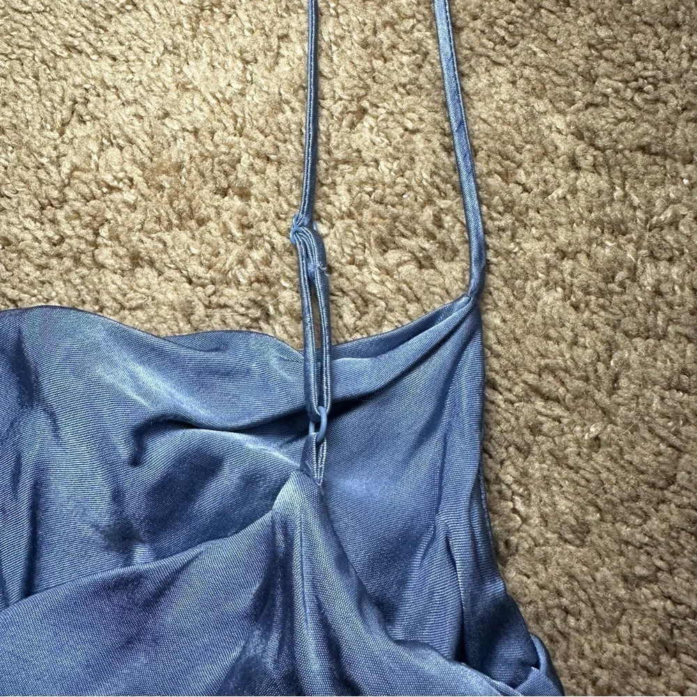 EUC Sheeny Crop Top - Picture 6 of 7